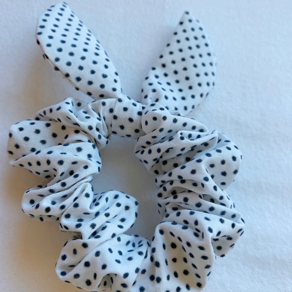 Lovely bunny Scrunchie, handmade in USA!